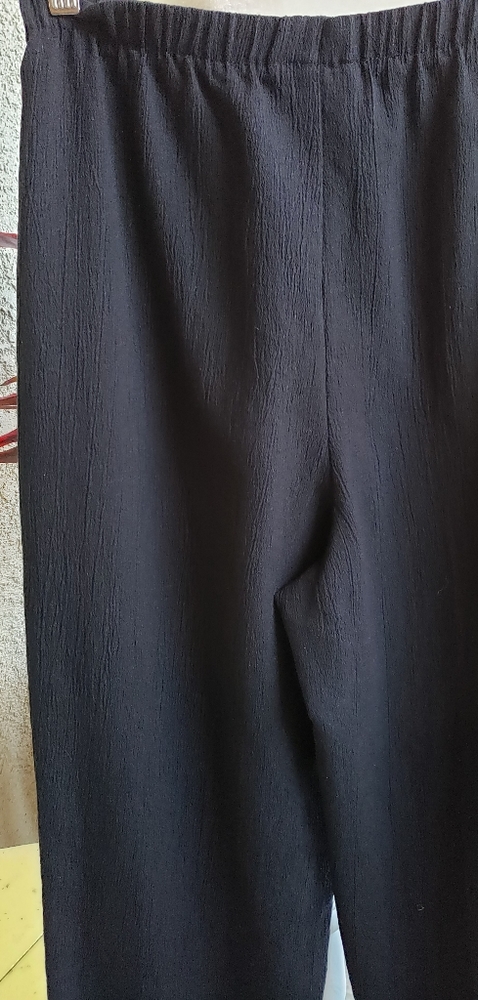 Pants - Picture 6 of 7